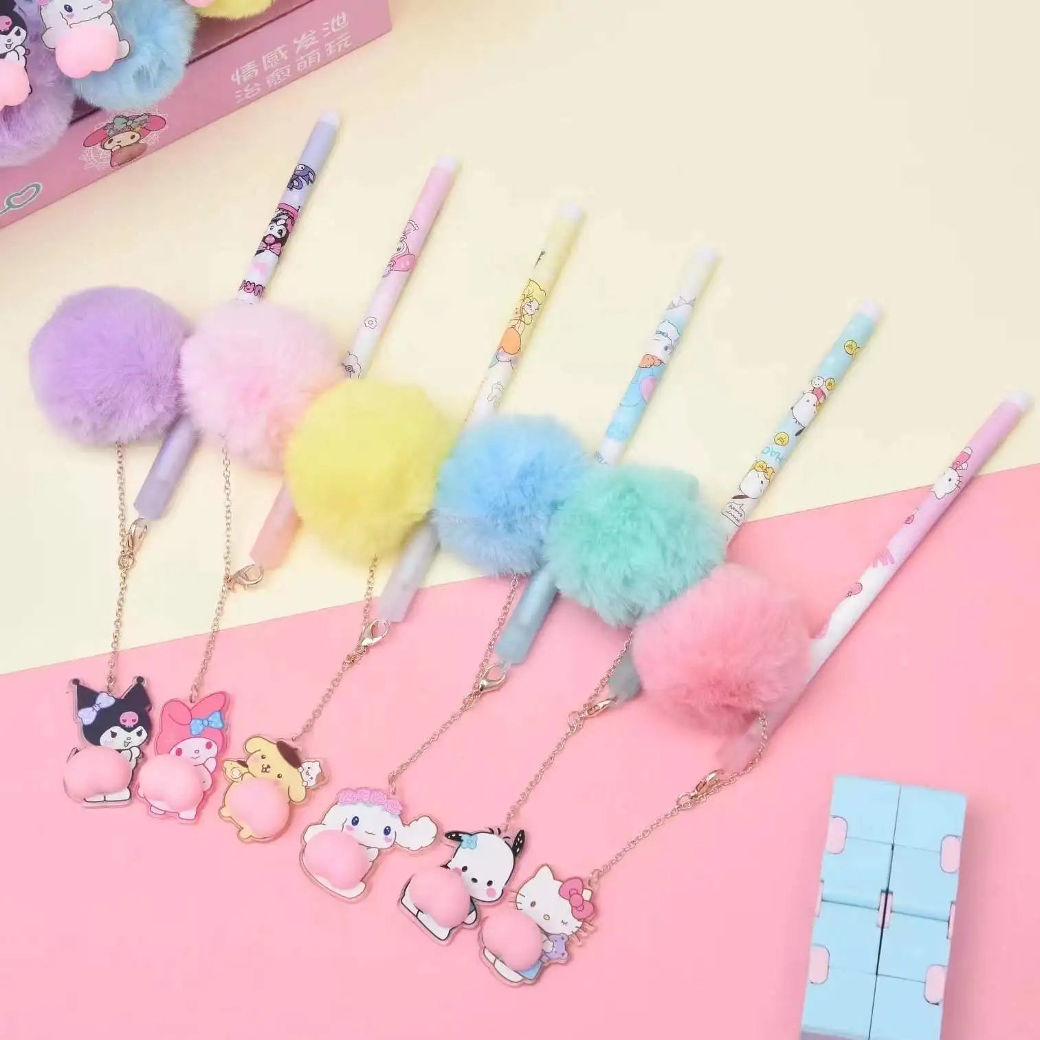 24 peças caneta pompom bumbum Sanrio - Creative Brinquedos