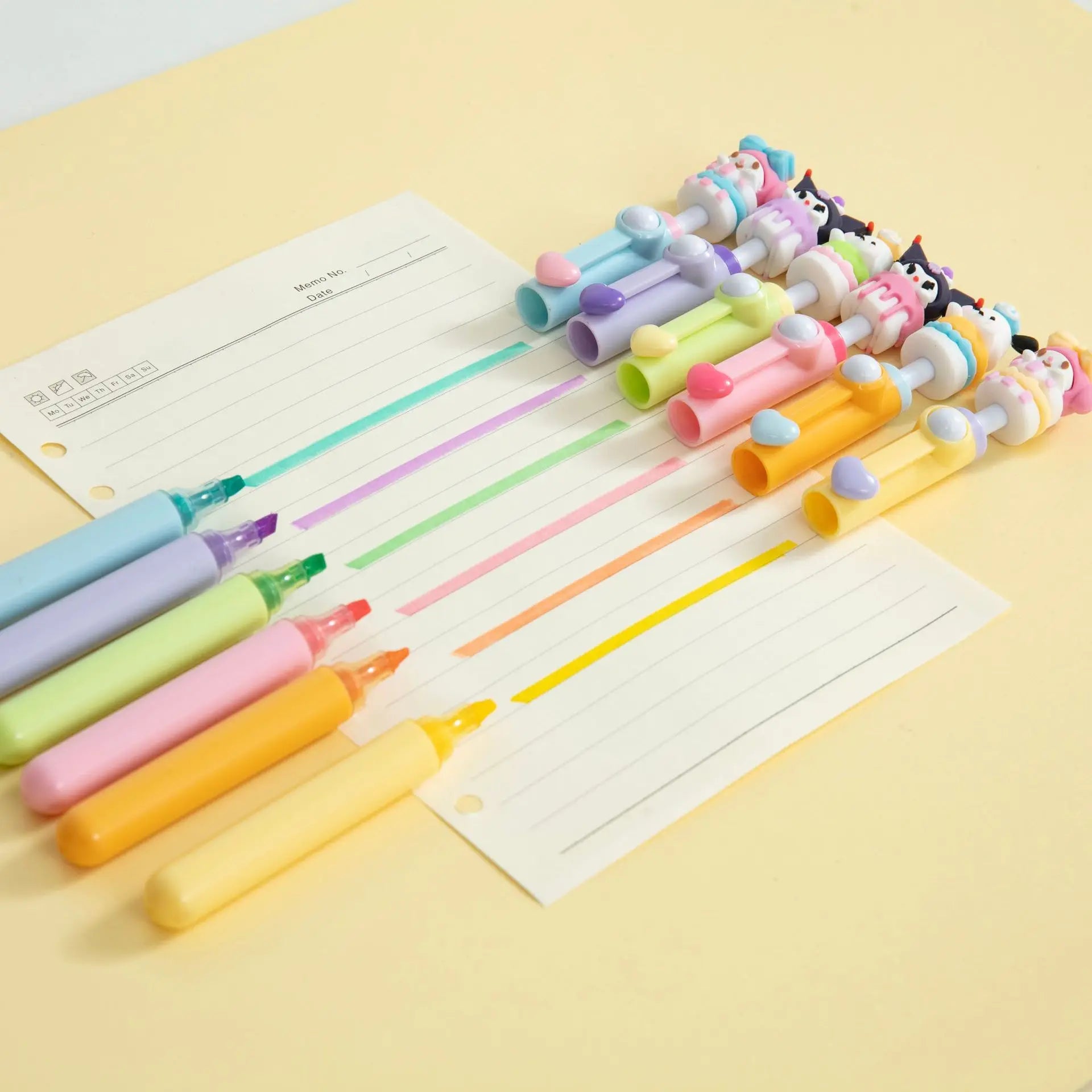 36 peças marca - texto giratório Sanrio - Creative Brinquedos